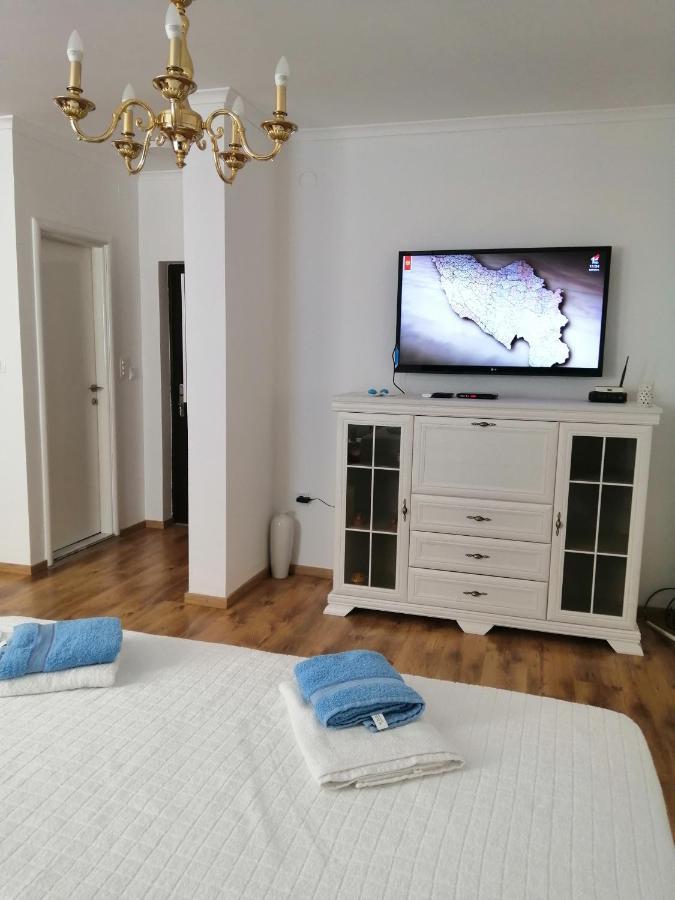 Sveti Stefan- Apartment Dora Ngoại thất bức ảnh