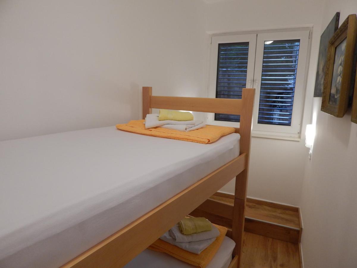 Sveti Stefan- Apartment Dora Ngoại thất bức ảnh