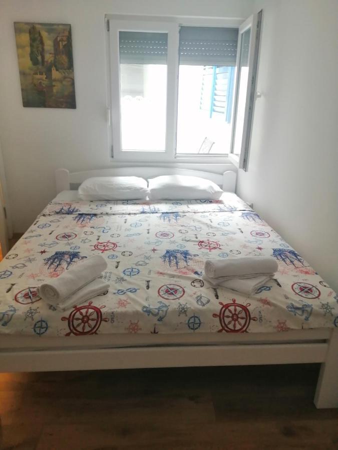 Sveti Stefan- Apartment Dora Ngoại thất bức ảnh