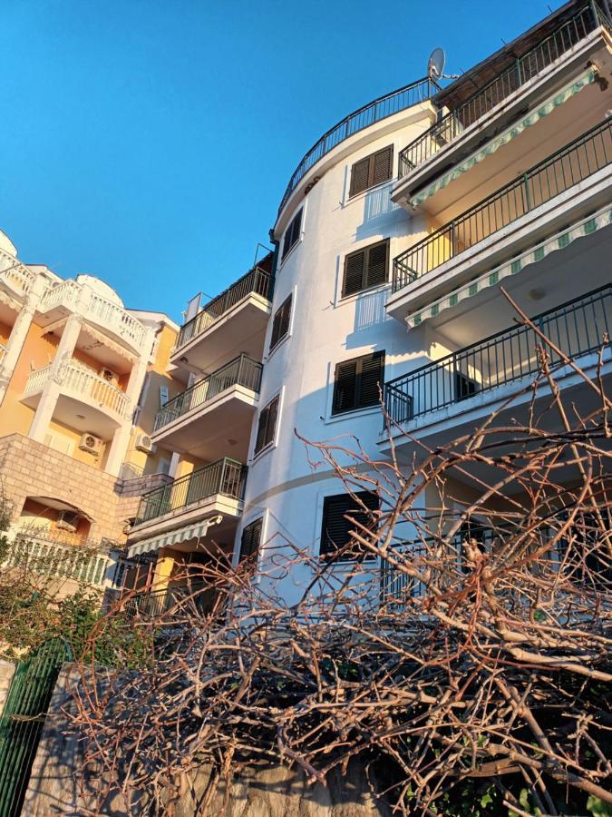 Sveti Stefan- Apartment Dora Ngoại thất bức ảnh