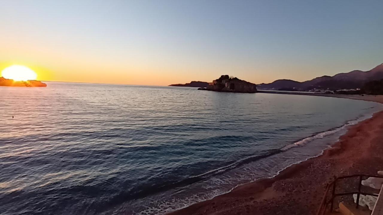 Sveti Stefan- Apartment Dora Ngoại thất bức ảnh